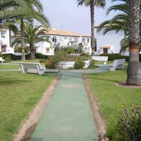 Adosado Jardin 1 * 托雷维耶哈